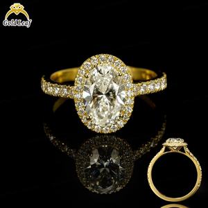 Anillo de Lujo de Oro Blanco de 14K/18K con Diamante Cultivado en Laboratorio, Corte Ovalado, Certificado IGI, Personalizable con Hoja de Oro, para Bodas y Fiestas - Product Image 1