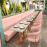 Meubles de restaurant contemporains personnalisables : Table et chaise en acier inoxydable avec pieds dorés, banquette de café en cuir rose, sièges pour hôtel et salle de sport