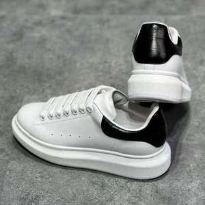 Sneakers <span class=keywords><strong>di</strong></span> Lusso <span class=keywords><strong>da</strong></span> <span class=keywords><strong>Uomo</strong></span> in Pelle con Strisce, <span class=keywords><strong>Scarpe</strong></span> Firmate <span class=keywords><strong>di</strong></span> Alta Qualità, Calzature Sportive <span class=keywords><strong>di</strong></span> <span class=keywords><strong>Marca</strong></span>, <span class=keywords><strong>Scarpe</strong></span> <span class=keywords><strong>da</strong></span> Passeggio <span class=keywords><strong>di</strong></span> Lusso per Donna - Product Image 6