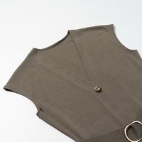 Robe mi-longue décontractée tendance pour femmes 2026, col en V, ceinture décorative, robe chic sans manches rétro pour femmes.
