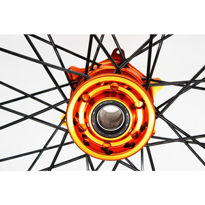 2.5*18 "/4.25*18" roues à rayons tubeless pour <span class=keywords><strong>Honda</strong></span> CB <span class=keywords><strong>1100</strong></span> <span class=keywords><strong>EX</strong></span> - Product Image 5