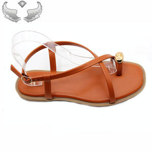 דגם חדש סיטונאי הנמכר ביותר-עיצוב פשוט של נשים שטוחות. סנדלים שטוחים, נוחים ואיכותיים. - Product Image 4