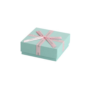 Caja de Joyería de Cartón Personalizada de Lujo para Pendientes, Anillos y Collares con Cinta - Product Image 3