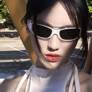 Gafas de Sol Retro de Moda 2022 para Hombre y Mujer, Lentes de Una Pieza con Forma de Escudo, Montura Pequeña, Estilo Steampunk, Deportivas - Product Image 3