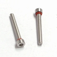 Vis d'étanchéité anti-déchirure de taille personnalisée en SUS304 SUS316 M4 M5 M6 M8 M10, avec capuchon à tête cylindrique hexagonale et joint torique rouge