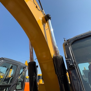 รถขุดตีนตะขาบมือสอง Caterpillar 312D2GC ขนาด 12 ตัน สำหรับงานก่อสร้าง ใช้เวลาทำงานน้อย คุณภาพสูง และประหยัดน้ำมัน - Product Image 3