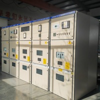 Appareillage de commutation industriel métallique encastré haute/moyenne tension Huaxing GKG, indice de protection IP54, fréquence 50Hz, transmission d'énergie électrique