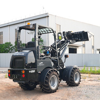 Minipala Compatta a 4 Ruote da 2600 Kg con Trasmissione Idrostatica, Motore Diesel a 4 Cilindri e Benna per Uso Agricolo - Vendita all'Ingrosso