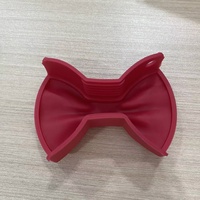 Offre Spéciale 2 pièces couleur personnalisée maniques en silicone Bowknot en forme de pot résistant à la chaleur pinces pour la cuisine