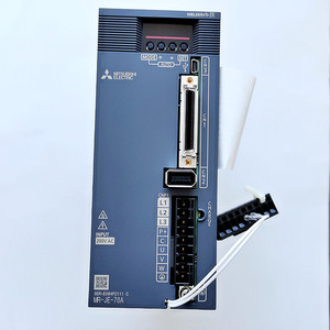 Variador de Frecuencia Mitsubishi Electric Mr-Je-70A, 400W, 200V, Trifásico, Control Vectorial, Automatización Industrial - Product Image 5