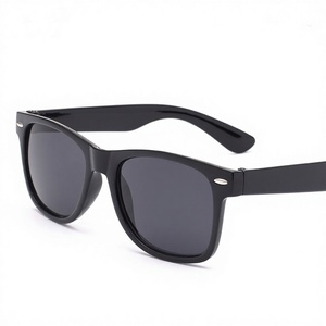 UV400 Glasses for <b>Gift</b> with Customized logo 6818 Promotional <b>Cheap</b> Sunglasses - Product Image 1
