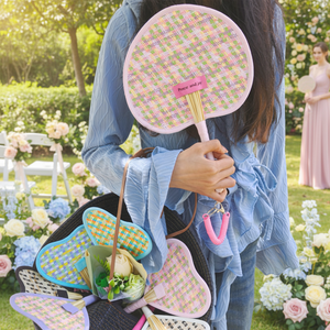 Ventaglio estivo artigianale in paglia di grano, ecologico, a forma di cuore, personalizzabile, bomboniera per matrimonio - Product Image 1