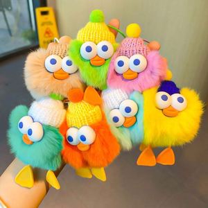 Lindo Llavero de Peluche de Pato de Ojos Grandes y Suaves, Llavero de Pompón, Muñeco Pequeño Esponjoso, Colgante para Mochila, Juguete de Muñeco - Product Image 2