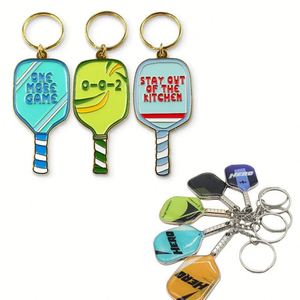 Porte-clés en métal personnalisé avec logo, raquette de pickleball, porte-clés en émail, vente en gros - Product Image 1