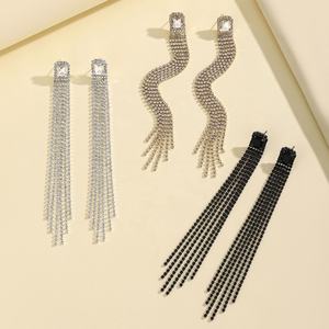 Boucles d'oreilles géométriques à pampilles en cristal de cuivre et strass, élégantes et haut de gamme, style européen et américain, tendance - Product Image 3