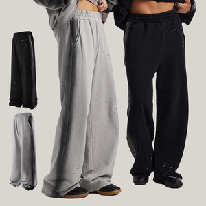 Pantalones Deportivos Anchos de Algodón 100% Estilo Casual Unisex Vintage con Lavado Ácido, Estampado de Grafiti, Holgados y Gruesos - Product Image 1