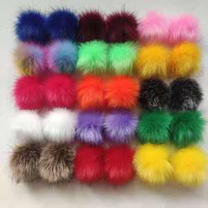 Venta al por mayor 12cm 15cm Rosa Gris Blanco Colores mezclados Pompones de piel sintética Snap on Fluffy Vegan Fur Ball Desmontable Pompones de piel sintética - Product Image 3