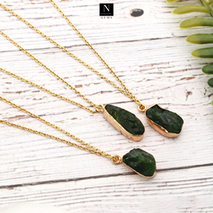 Conector de fianza individual DIY chapado en oro de 18 quilates, colgante orgánico de diópsido cromado de 24x10mm, abalorio cristiano de latón clásico, Perla de plata - Product Image 2