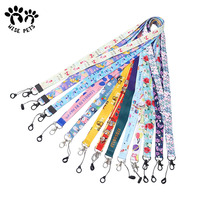 Vente en gros Porte-cartes d'identité personnalisé imprimé par sublimation Courroie de cou en polyester Longe pour étui de téléphone portable avec anneau en caoutchouc et silicone