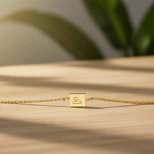 Pulsera de Acero Inoxidable Chapada en Oro con Letra P, Joyería de Moda Unisex, Regalo de Estilo Moderno - Product Image 2