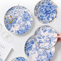 Vaisselle chinoise Vintage, assiette de chargeur de vaisselle, bordure dorée, fleur blanche et bleue, assiettes de luxe en céramique, ensemble pour mariage