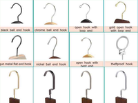 Cintre en bois de hêtre très vendu avec crochet plat doré poli et grande pince à plaque large pour pantalons et jupes