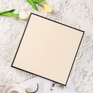Caja Rígida <span class=keywords><strong>de</strong></span> Lujo Impermeable con Laminado Mate para Pañuelos <span class=keywords><strong>de</strong></span> Seda Personalizados y Embalaje <span class=keywords><strong>de</strong></span> Regalo <span class=keywords><strong>de</strong></span> Ropa al <span class=keywords><strong>por</strong></span> Mayor - Product Image 2