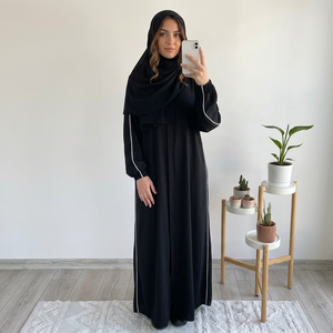 Robe Abaya Longue de Luxe en Polyester de Haute Qualité pour Femme, Modeste, Tie-Dye Violet, Manches Longues, Bordure Noire, pour l'Aïd et le Ramadan - Product Image 1
