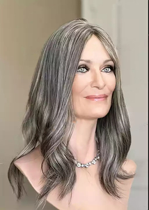 Elegante Parrucca Grigia Sale e Pepe con Frontale in Pizzo |   <span class=keywords><strong>Capelli</strong></span> Umani Ondulati 13x4/13x6 Tinti in Salone con Cappuccio Senza Colla per un Look Naturale - Product Image 2