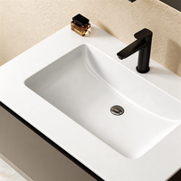Meuble-lavabo mural flottant moderne sur mesure, tons neutres, avec miroir, étanche, rectangulaire