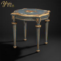 Table d'appoint en bois massif de style européen Yips LD-1604-1394, sculptée à la main, peinte à la main avec un motif floral, pour salon, chambre à coucher, style classique