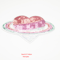 Petit quantité minimale de commande personnalisé rose cercle coeur brodé Patch fer sur paillettes patchs de broderie pour T-shirt