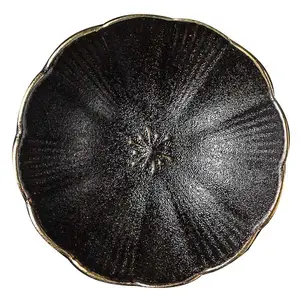 Japonês preto molho tempero lanche mergulhando vegetal tempero tigela borda dourada pequena borboleta cerâmica prato
