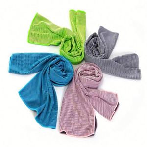 Serviette rafraîchissante instantanée en microfibre avec logo, pour la gym, le golf et le yoga, avec emballage personnalisé et technique de tissage, vente en gros - Product Image 2