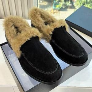 Zapatos de Diseño de Lujo Unisex, Impermeables, Transpirables y Ligeros, Incluyendo Botas para Caminar, Último Lanzamiento, para Viajes, Aire Libre y Uso Casual - Product Image 1