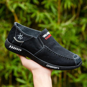 Nouvelles chaussures en tissu pour hommes respirant en coton antidérapant décontracté Denim chaussures en tissu <span class=keywords><strong>sans</strong></span> <span class=keywords><strong>lacets</strong></span> - Product Image 4
