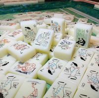 Plateau de Mahjong Moderne Pliable en Acrylique Blanc Luxe, Couche Unique, Effet Cristal Trachbach, Personnalisé pour Fêtes entre Amis