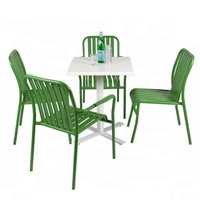 Ensemble de table à manger carrée 1+6 en aluminium et chaises à accoudoirs de style ferme classique de luxe moderne pour restaurant commercial, salon et parc
