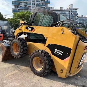 รถตักล้อยาง CAT 246C พร้อมชุดเกียร์ ปั๊ม มอเตอร์ แบริ่ง บุ้งกี๋ อุปกรณ์เสริมสำหรับงานก่อสร้าง มือสอง - Product Image 6