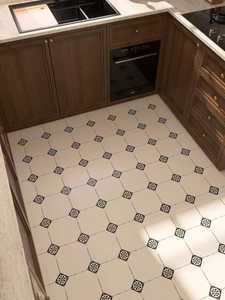 Meubles de cuisine modulaires modernes de Source Factory Designs, tiroirs en bois massif écologique avec construction en verre et glissières en résine - Product Image 3