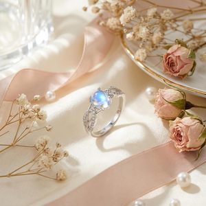 Anillo de Compromiso de Ópalo Pera, Plata de Ley 925, Diamantes Pavé, Nudo Infinito, Joyería Fina Romántica para Mujer - Product Image 4