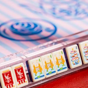 Tuiles de Mahjong personnalisées imprimées, dos bleu brillant, design Tower Bridge Joker Royal Guard, expédition en octobre - Product Image 4