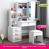 Commode et coiffeuse intégrées au design moderne et épuré, avec miroir coulissant et serrure, mobilier de chambre