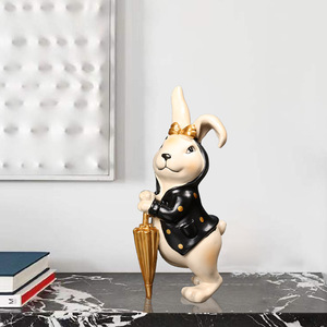 Figurine de lapin en résine avec parapluie, décoration moderne pour salon, décoration de Pâques - Product Image 3