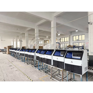 Máquina de hielo en cubos de impacto comercial de alta calidad BLG, capacidad de producción de 60Kg/24h, limpieza automática rápida y eficiente con luz UV azul - Product Image 6