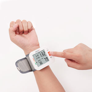 China fábrica precio digital precisión bp aparato estilo muñeca electrónica máquina de medición presión arterial - Product Image 2