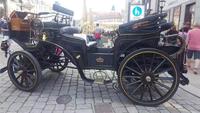 Carrosse royal Yiyang de style européen, carrosse électrique à cheval, chariot en acier pour mariage, transport spécial pour 4 à 6 personnes, tourisme