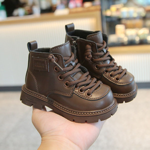 Botas de cáñamo para hombre, de cuero, con cordones, estilo inglés, vintage, con suela de goma cosida a mano Goodyear, impermeables, antideslizantes, para trabajo. - Product Image 6