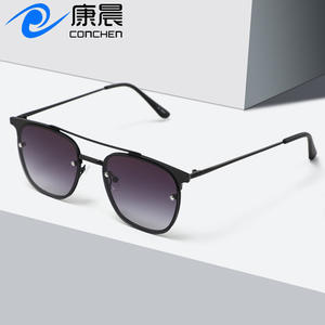 Lunettes de soleil tendance pour femmes, monture métallique noire, protection UV400, pour le voyage et la conduite, verres de classe 2, référence 3467 - Product Image 4