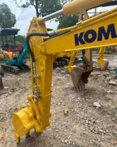 Excavadora Usada Komatsu 20MR de 2 Toneladas, Tamaño Mini, Precio Económico, Rendimiento de Primera Clase - Product Image 4